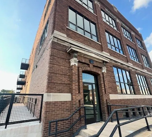 1001 SW Adams St #105 — Photo 15