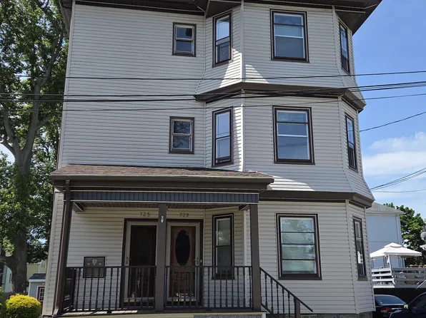 725 Prospect St #2, Fall River, MA 02720