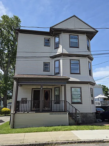 725 Prospect St #2 Photo 1