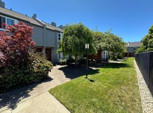 38 Sierra Ln, Walnut Creek, CA 94596