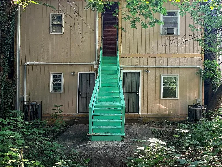 1645 V St SE #1 — Photo 12