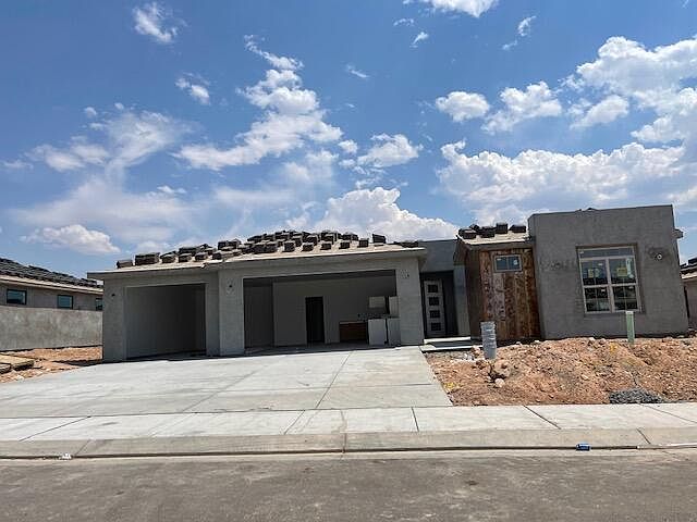 1st image of 3124 E Lavatera Dr