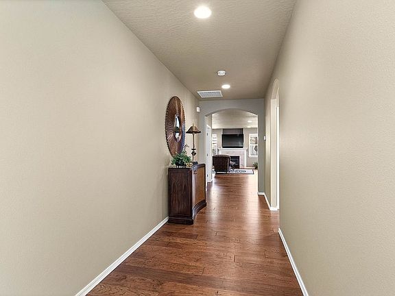 3rd image of 4610 S Lapwai Ln