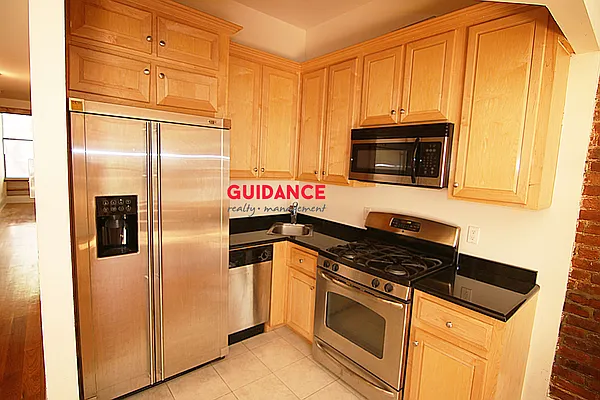 Rented by Guidance Realty Corp. | media 4