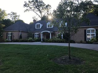 482 Saint Andrews Dr, Akron, OH 44303
