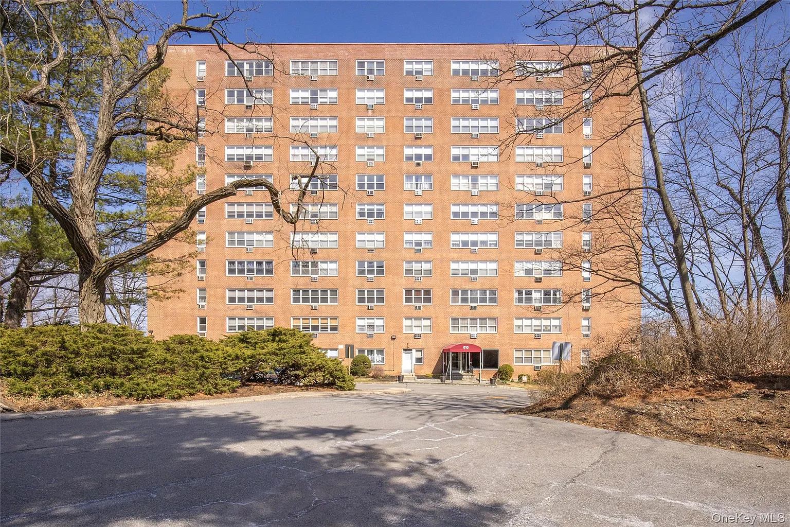 615 Palmer Rd #602 photo 1