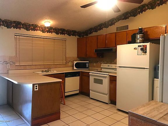 3rd image of 6622 W Papago St