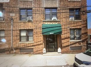 9017 Bergenwood Ave APT 4, North Bergen, NJ 07047
