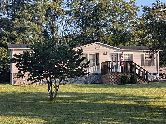 2nd image of 106 Courtland Dr