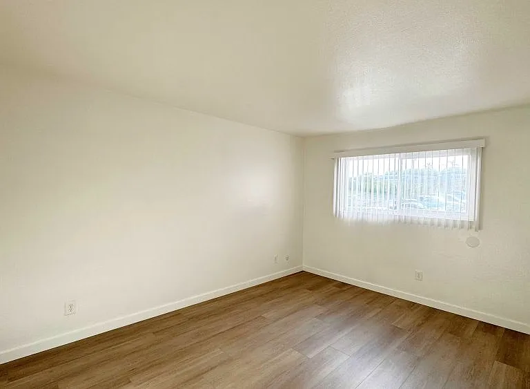 7791 Linda Vista Rd — Photo 5