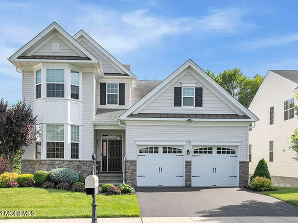 126 Campbell Court, Shrewsbury Boro, NJ 07702