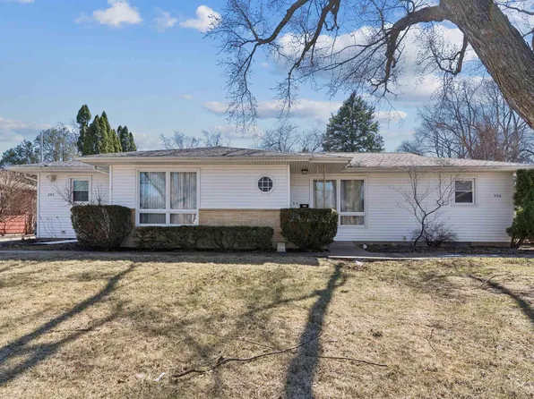 304-306 Julie Ct, Waterloo, IA 50702