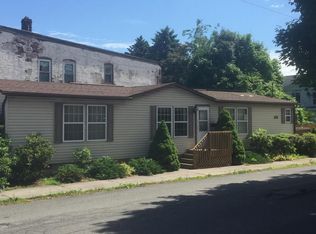 131 E Elm St, Hazleton, PA 18201