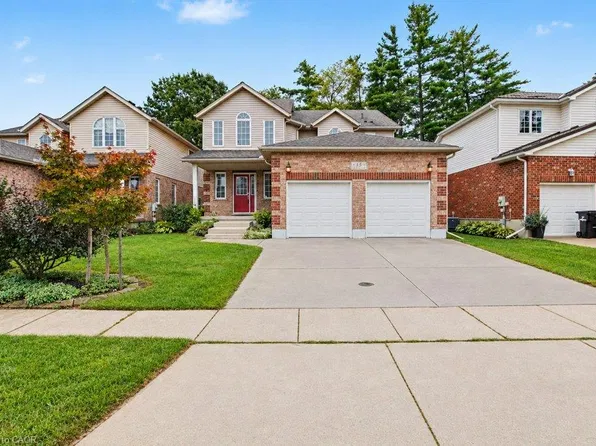 15 Sim Ct, Cambridge, ON N1S 5B1