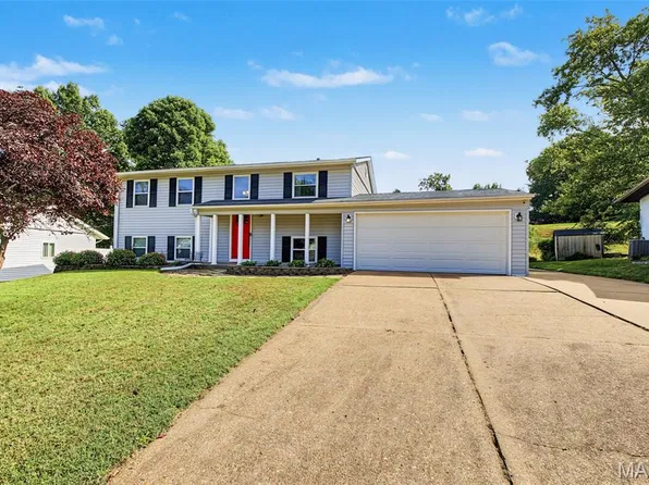 1230 Pine Trl, Fenton, MO 63026