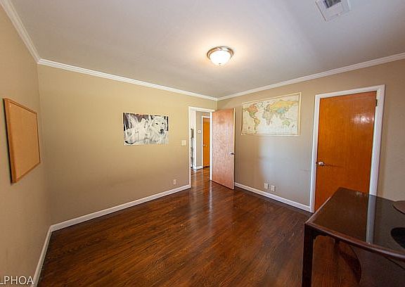5th image of 3617 Curtis Ln