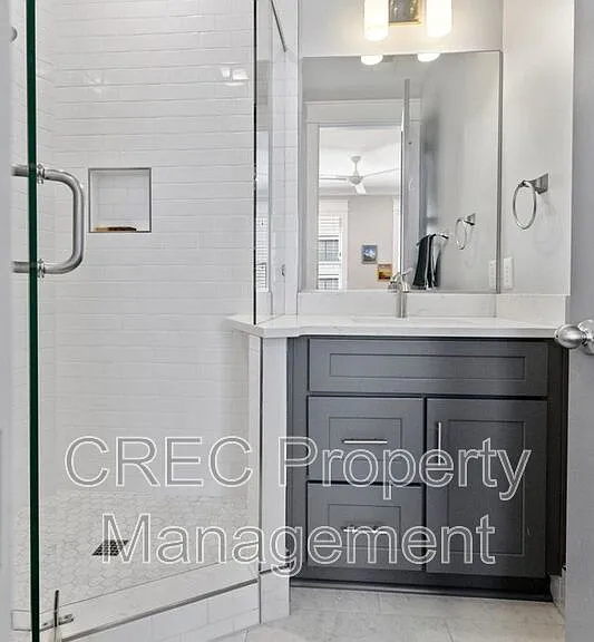 3 1/2 Maranda Holmes St #B — Photo 34