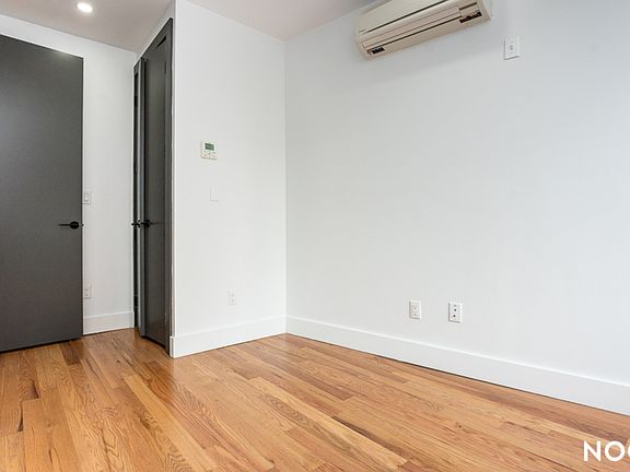 5th image of 375 Lefferts Ave #1R