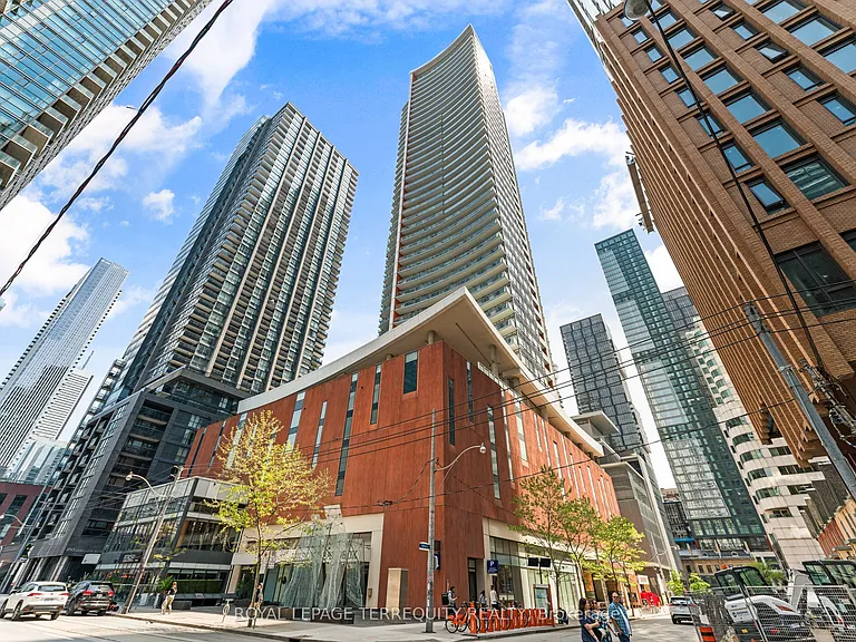 21 Widmer St #4203 — Photo 20