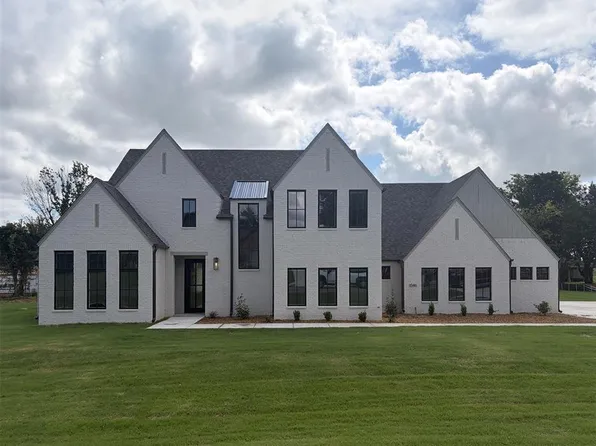 1046 Lucas Way, Newcastle, OK 73065