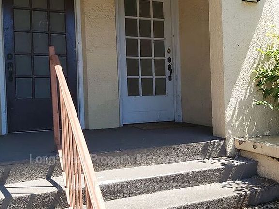 2nd image of 205 NW Kings Blvd APT 4