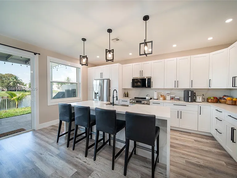 754 NW 154th Ave — Photo 18