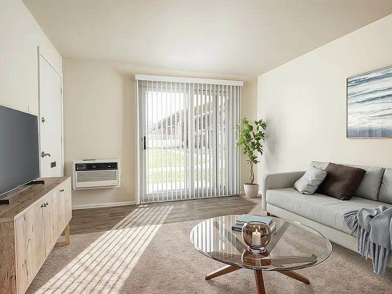 Aston Glen Living Room