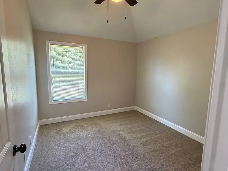 1193 Henry Place Blvd — Photo 25