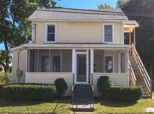 21 Valley St, Northampton, MA 01060