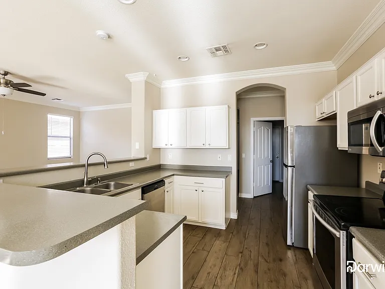 12381 W Harrison St — Photo 3