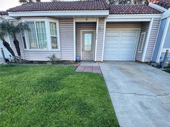 1879 Club Dr, Pomona, CA 91768