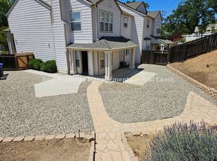 15 Corrietta Ct, Templeton, CA 93465
