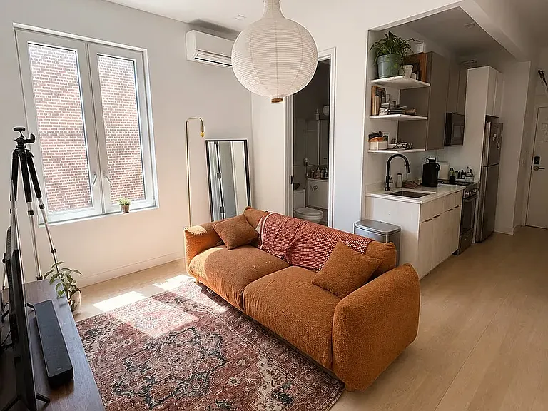 308 Linden Blvd #5D — Photo 3