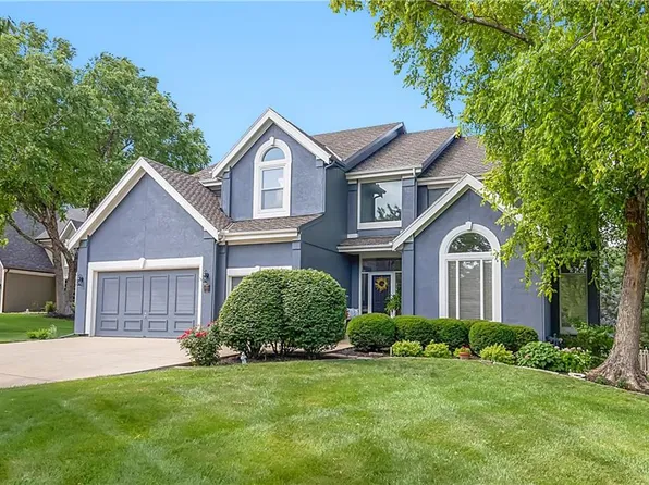12814 W 119th Ter, Overland Park, KS 66213