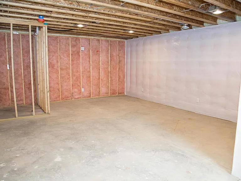 6333 Pawnee Ln — Photo 23