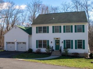 105 Milton Rd, Oak Ridge, NJ 07438