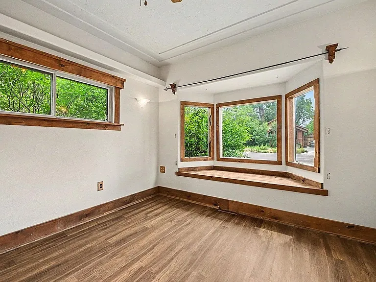 817 Garfield Ave — Photo 6