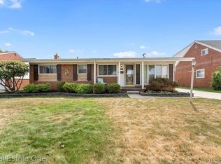 14057 Huntington St, Riverview, MI 48193