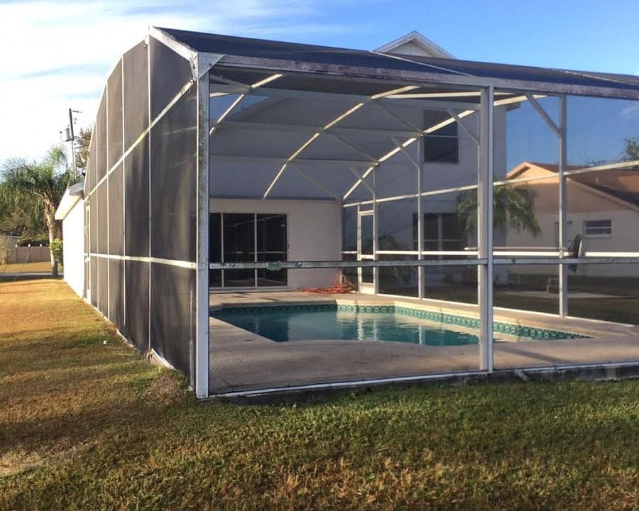 Pool area