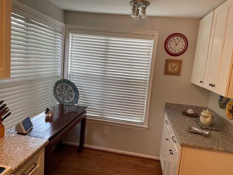 6001 Liverpool Ln — Photo 10