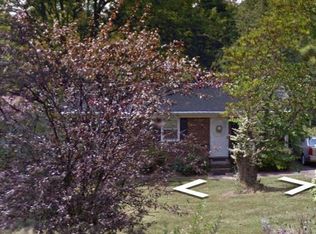 527 Kyle Rd, Winston Salem, NC 27104