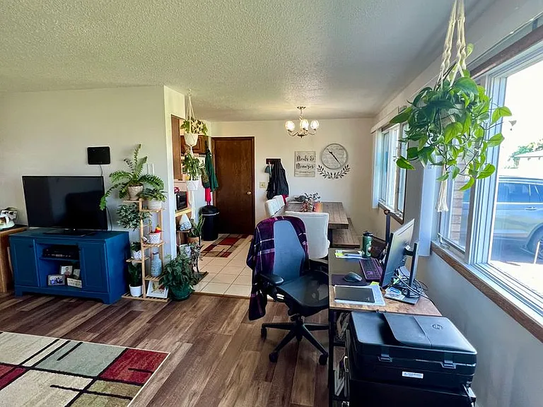 3208 Ogden Ave — Photo 6