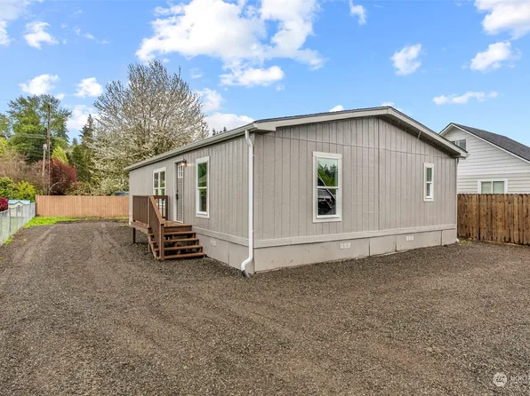 1104 NW Mill Avenue, Winlock, WA 98596
