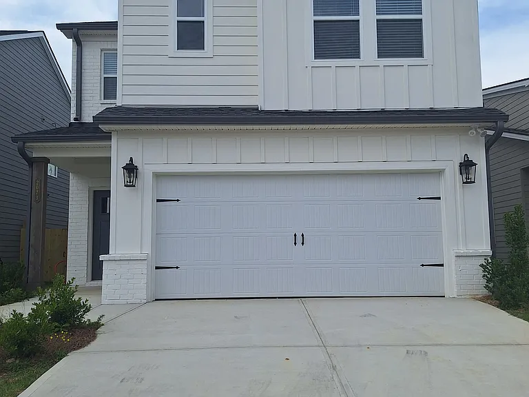 2073 Firelight Way — Photo 3