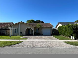 15048 SW 173rd Ter, Miami, FL 33187