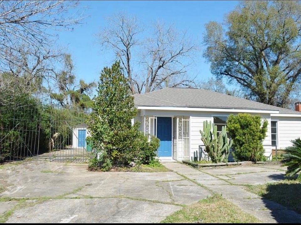 1st image of 4839 Ventura Ln #A