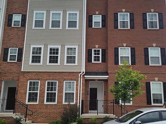2nd image of 9453 James Macgowan Ln Unit 428