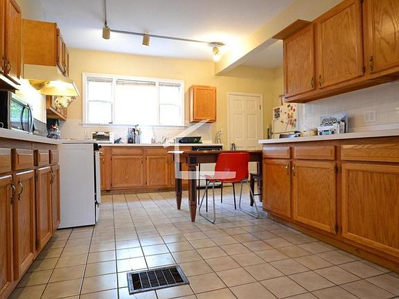 4th image of 16 Woodmont St #14