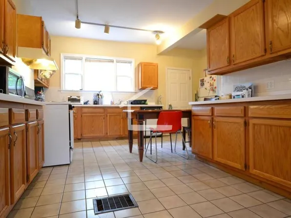 10 Woodmont St #1, Brighton, MA 02135