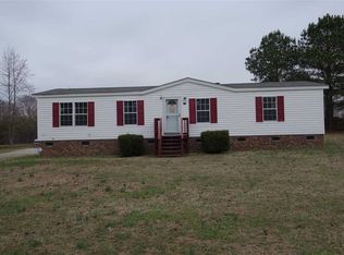 121 Huff Ln, Henderson, NC 27537